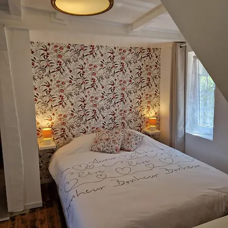 Chaumiere Centenaire Proche D'honfleur Nyaraló *